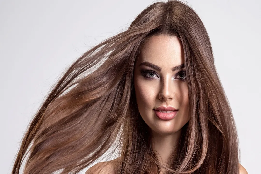 با انتخاب صحیح نوع ماسک و استفاده منظم، می‌توانید شاهد بهبود در کیفیت و ظاهر موهای خود باشید.