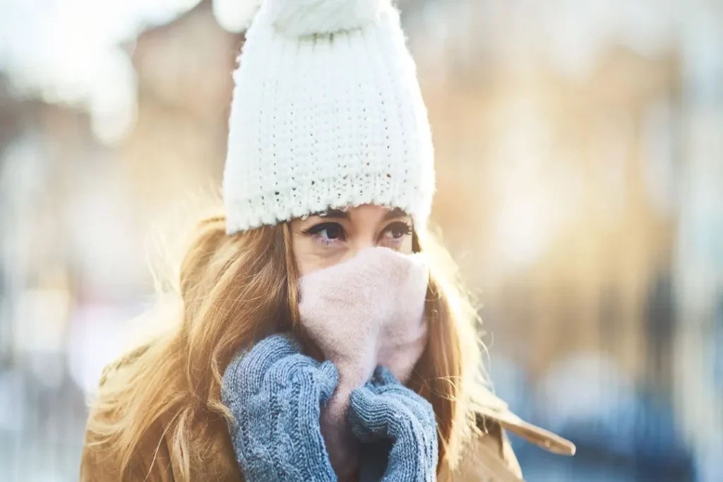 مراقبت از پوست صورت و دست‌ها در برابر سرما