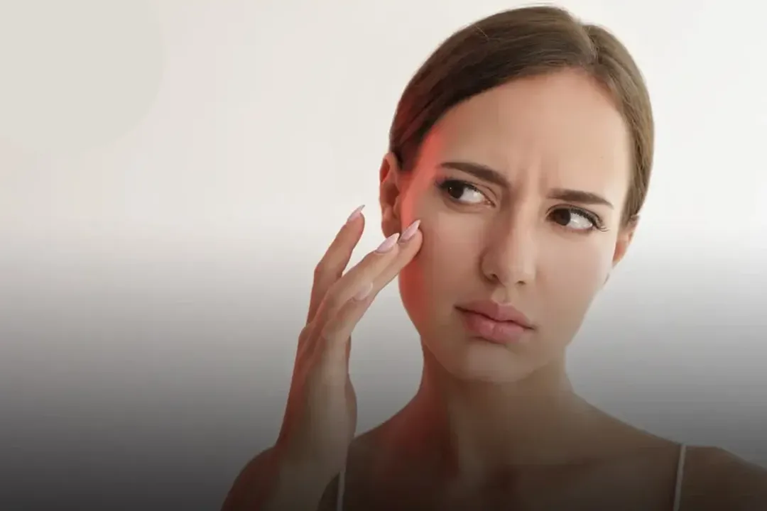 از عوارض جانبی هایفوتراپی، متورم شدن پوست است.